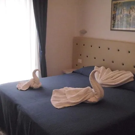 Caribe 3* В'яреджо