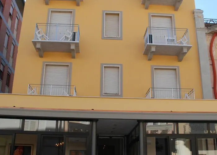 Hotel Caribe Viareggio